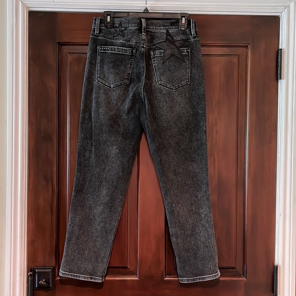 BLANKNYC Black Madison Crop Jeans w/Stars Size 29 - Picture 3 of 7